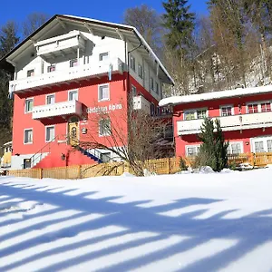 Gaestehaus Alpina Gasthuis Berchtesgaden